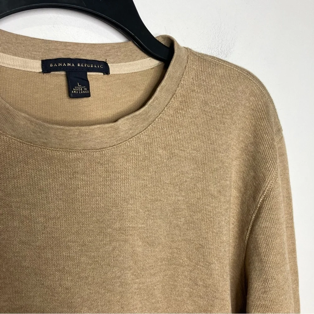 Banana Republic tan sweater/pullover size‎ large
